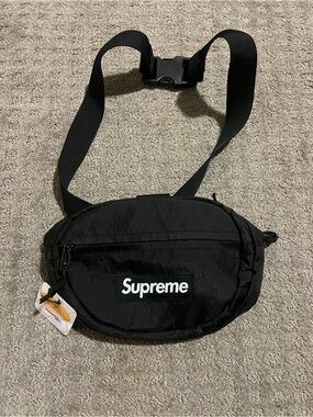 Supreme | Bags | Supreme Waist Bag Fw 22 Black | Poshmark
